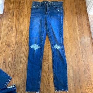 JOE’S JEANS, 27, Skinny